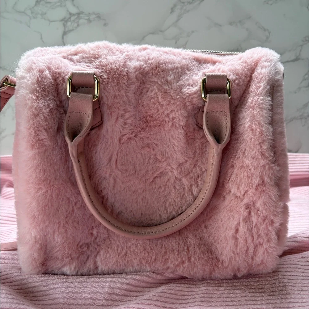 Juicy Couture Women’s NWOT Satchel
